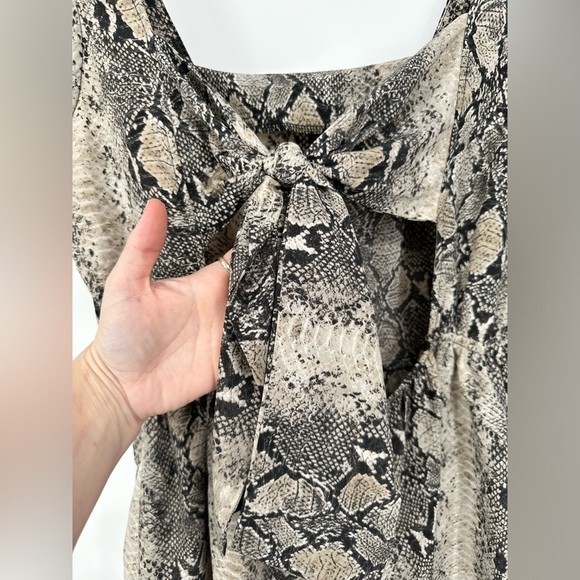 Willow + Root Snake Print Romper - Picture 4 of 5